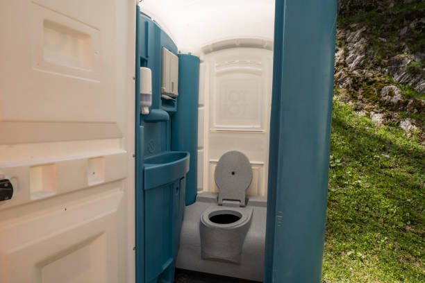 Best Portable Restroom Setup and Delivery  in Eureka, KS